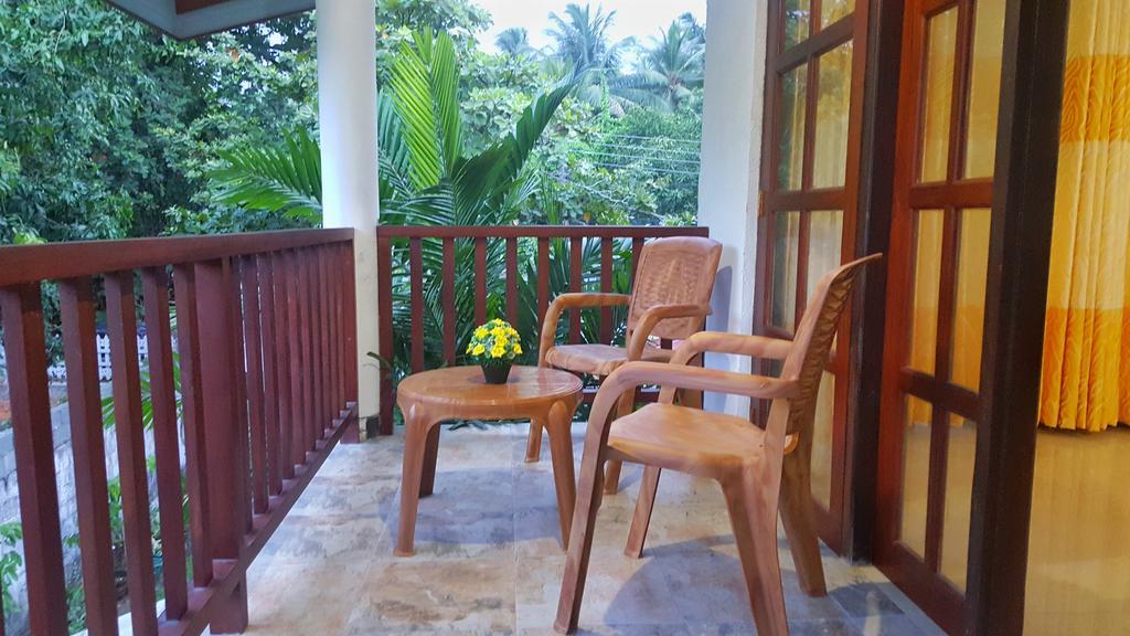 Villa Happy Home Bentota Exterior photo